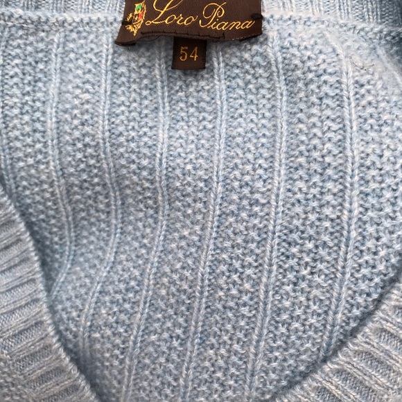 LORO PIANA CASHMERE V NECK SWEATER, MEN’S - Picture 7 of 9